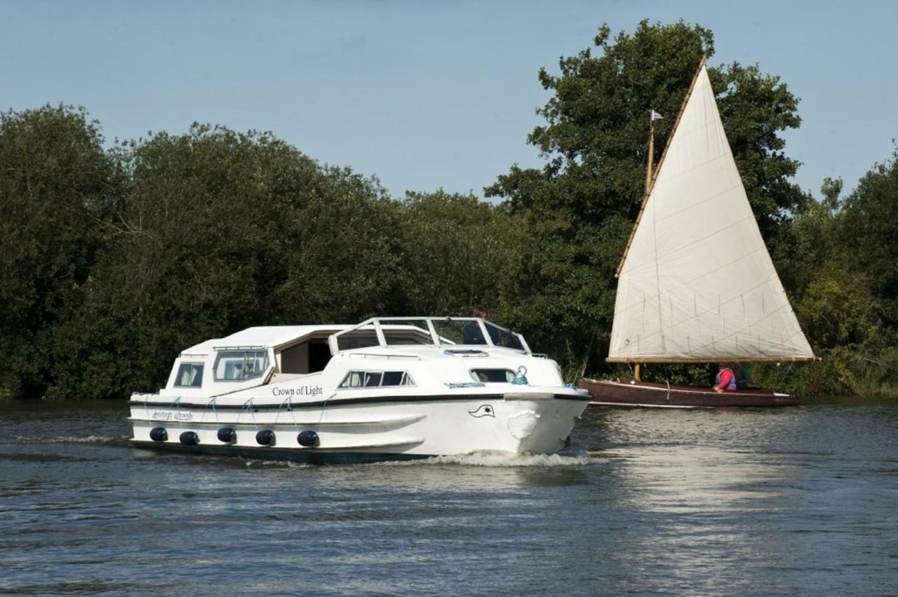 Immaculately Presented Detached Family Chalet - 5 Mins To Beach, Nr Great Yarmouth & Norfolk Broads Villa Exterior photo